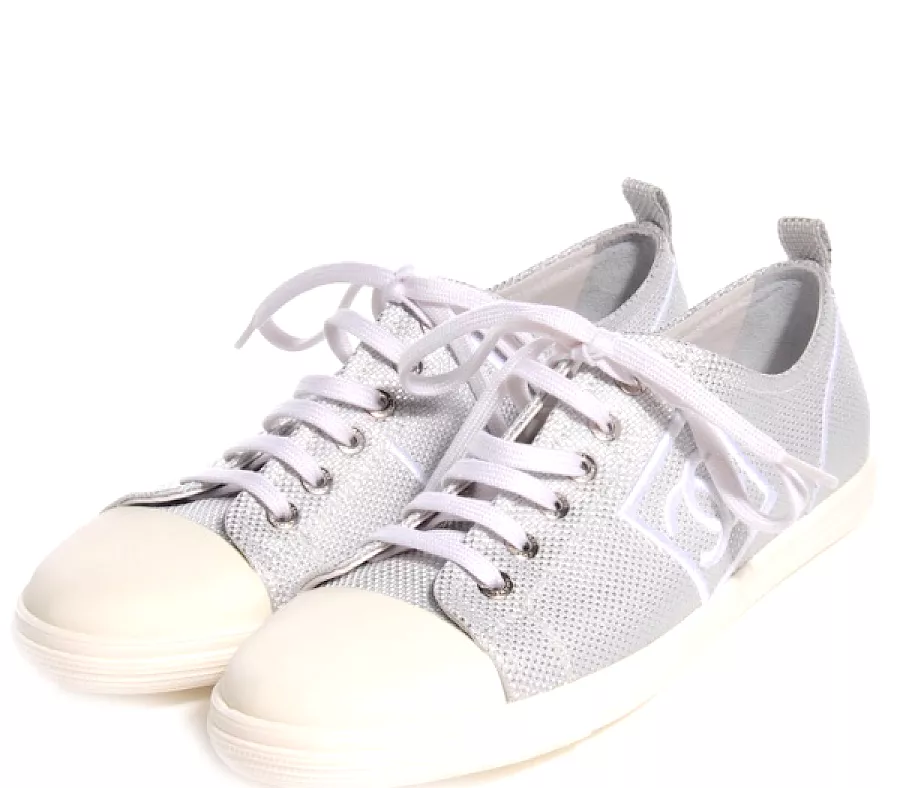 Chanel 10C, 2010 Cruise Resort Silver Metallic Canvas Woven CC Logo Tennis Shoes EU 41 US 10/11