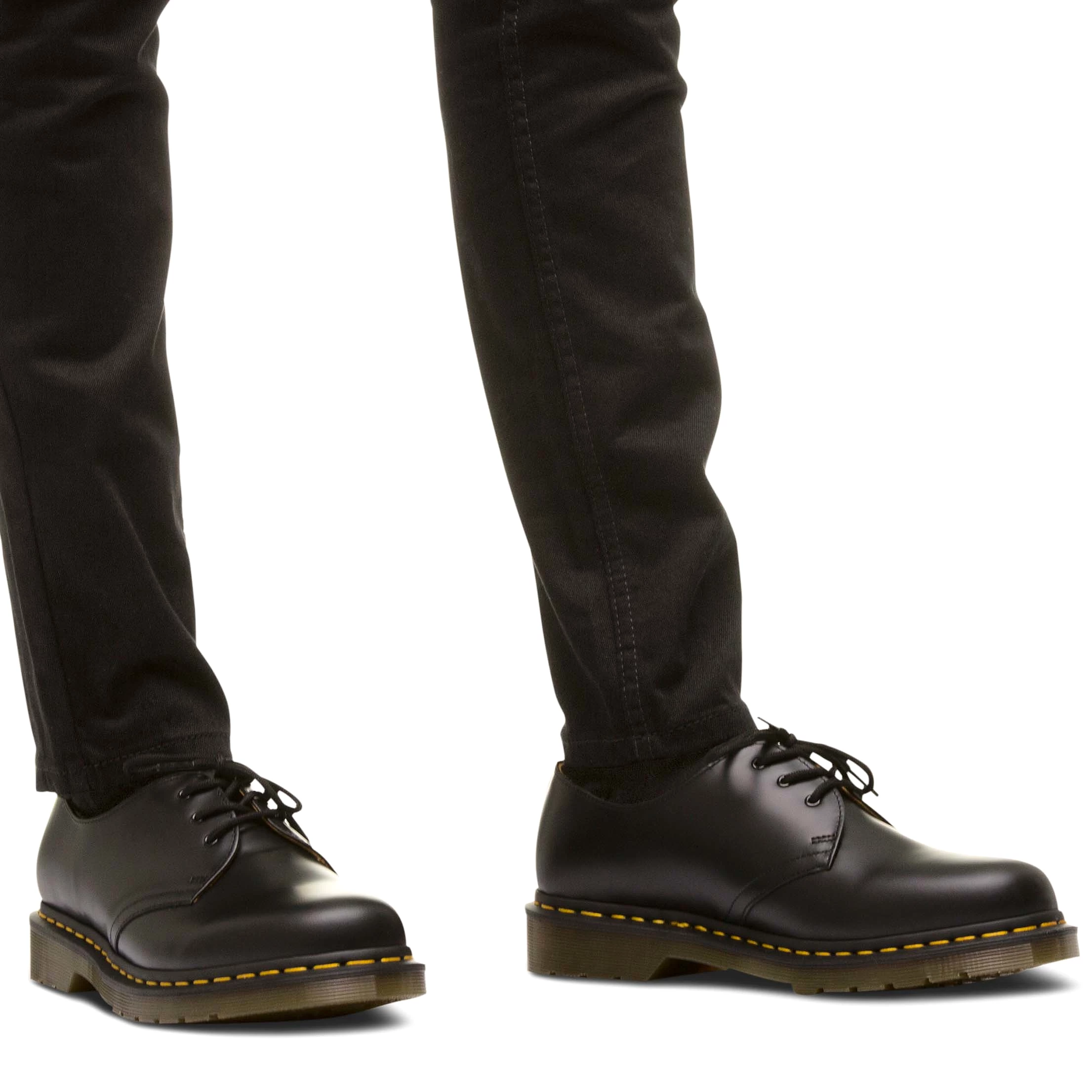    Dr Martens 3 Eye Gibson Smooth Black