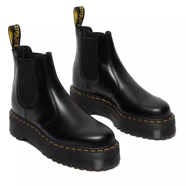    Dr. Martens Quad Chelsea Boot Smooth Black