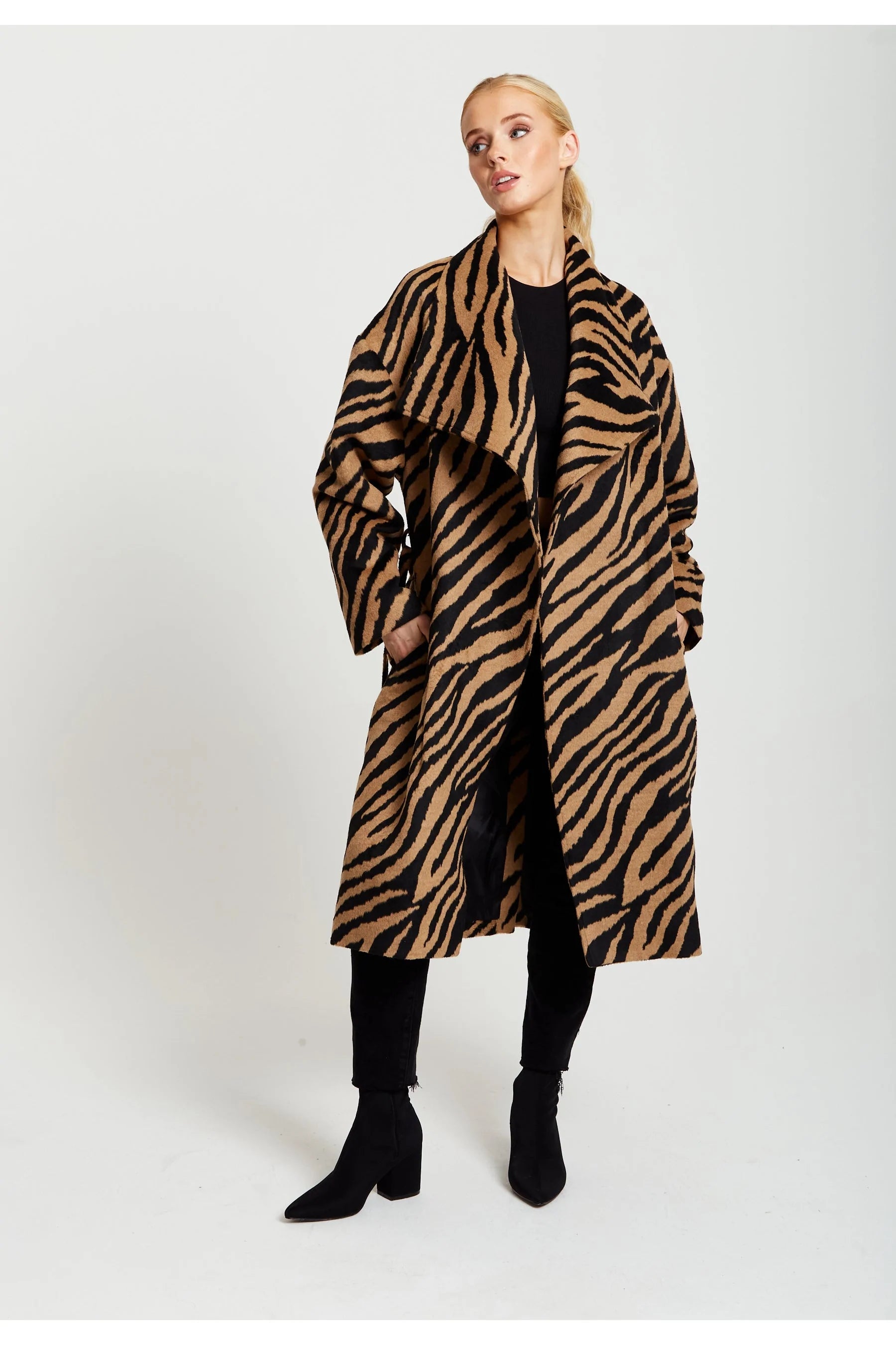 Liquorish Zebra Print Longline Coat In Mustard And Black