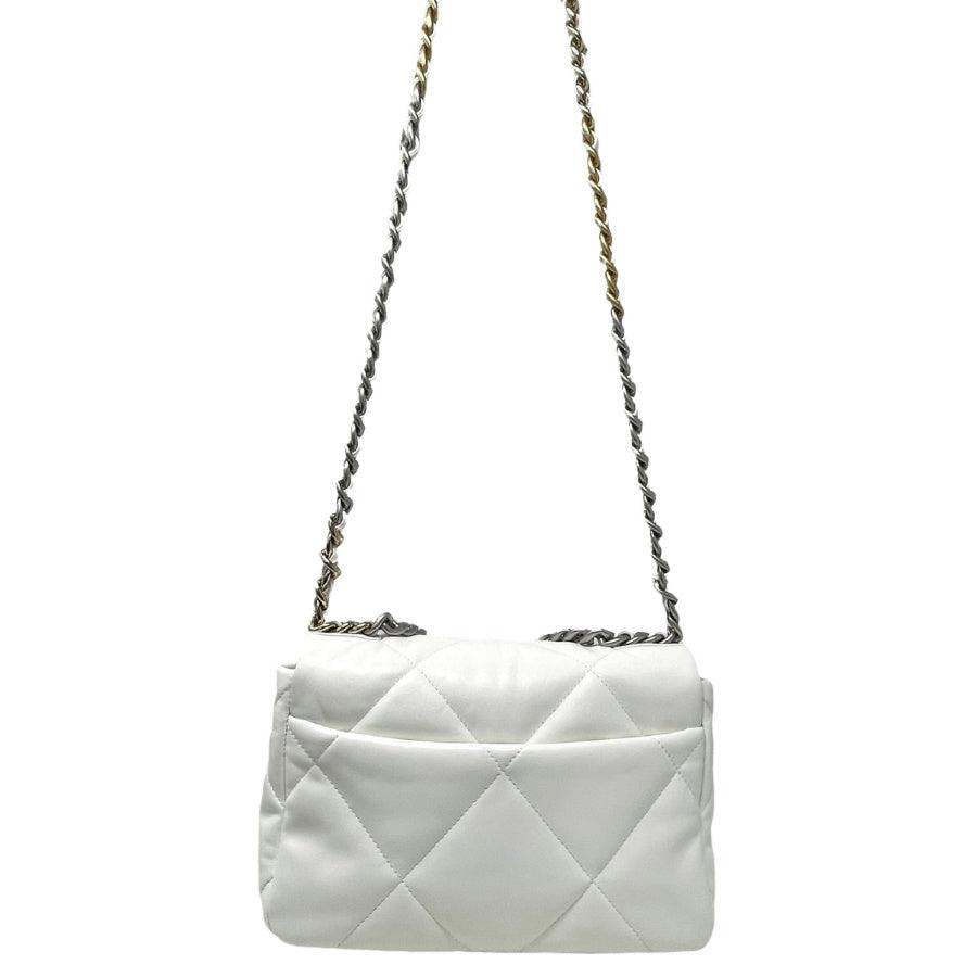 NEW Chanel White Small 22S Flap/Crossbody Shoulder Bag