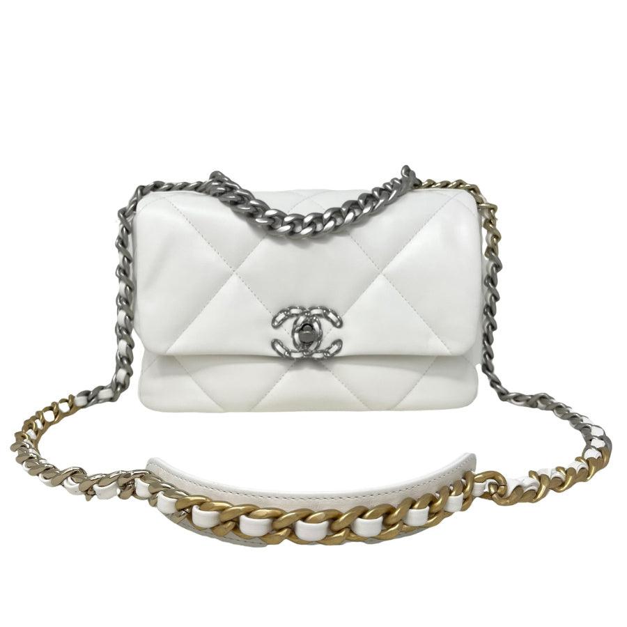 NEW Chanel White Small 22S Flap/Crossbody Shoulder Bag