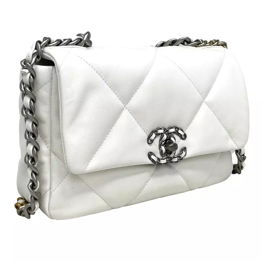 NEW Chanel White Small 22S Flap/Crossbody Shoulder Bag