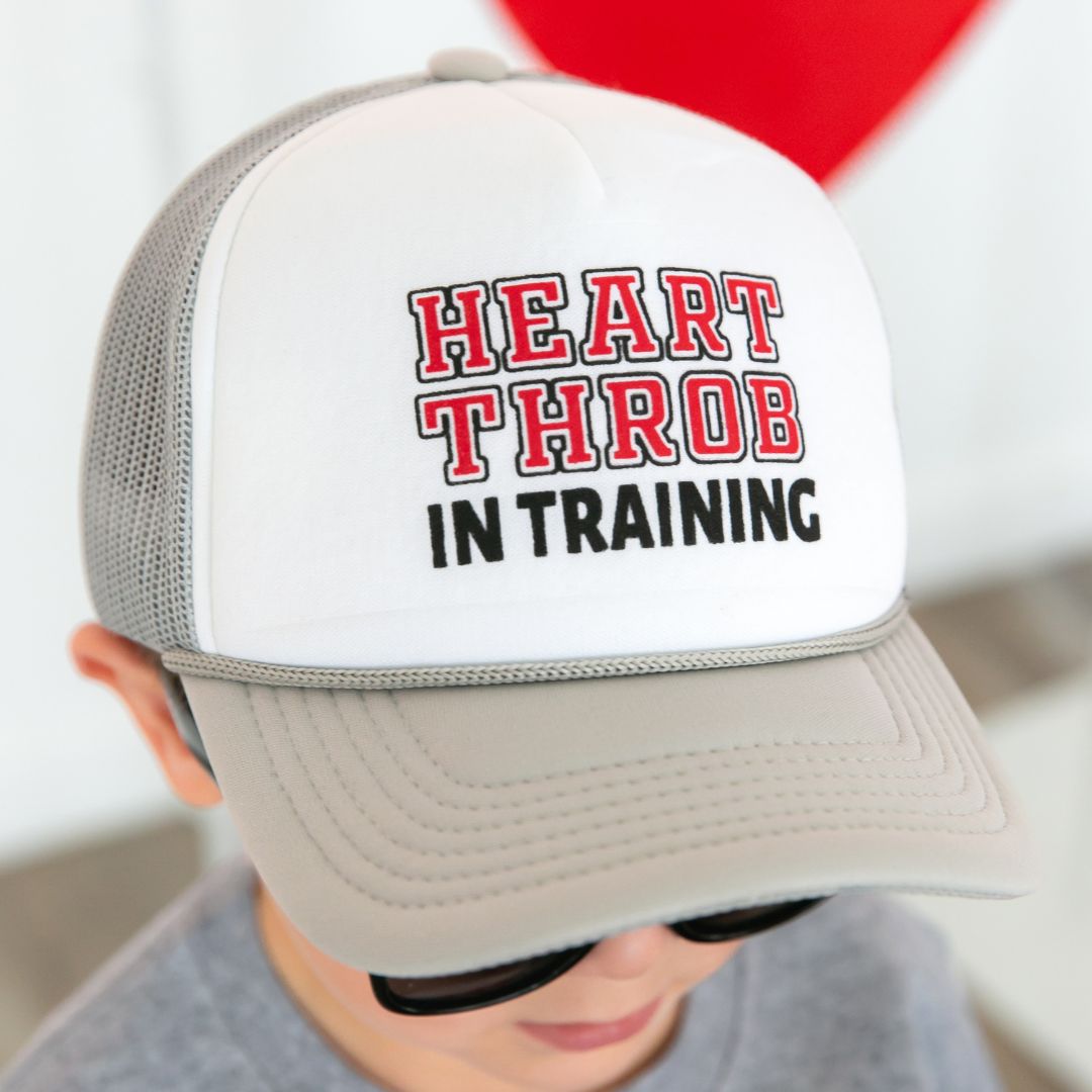 Sweet Wink Heart Throb in Training Trucker Hat - Grey / White