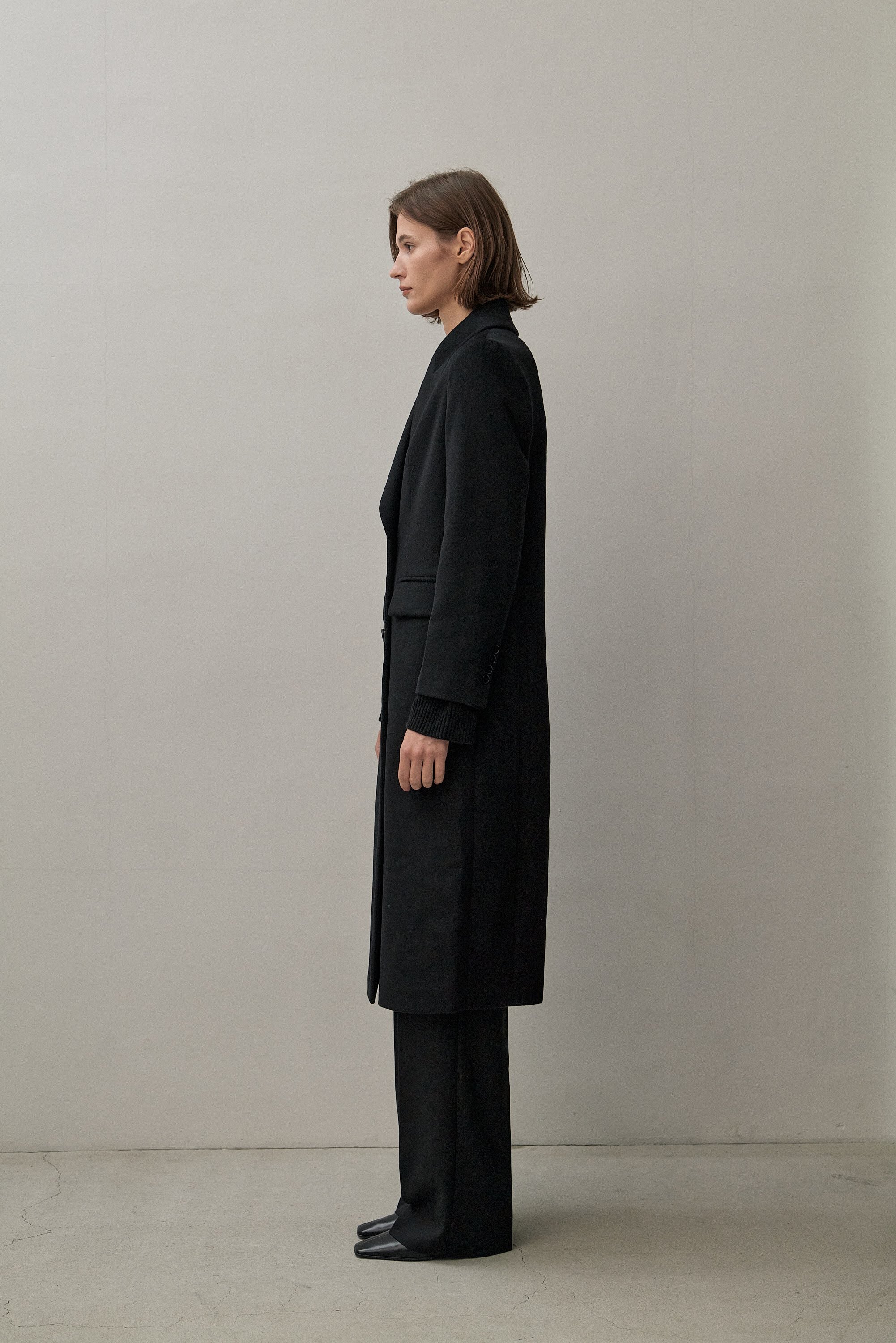 THE NEW YORK COAT- BLACK