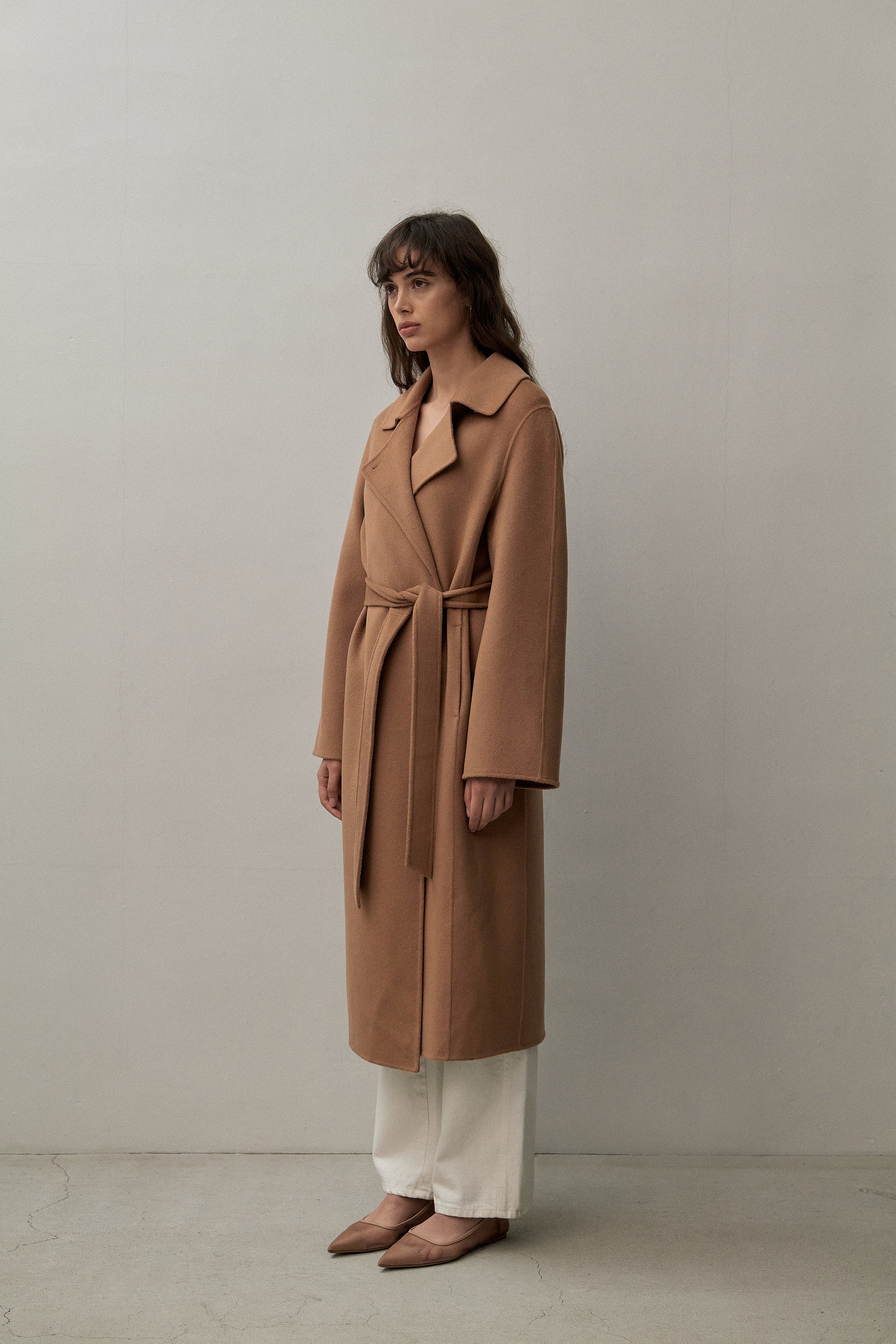 THE TAILORED COAT - CAMEL